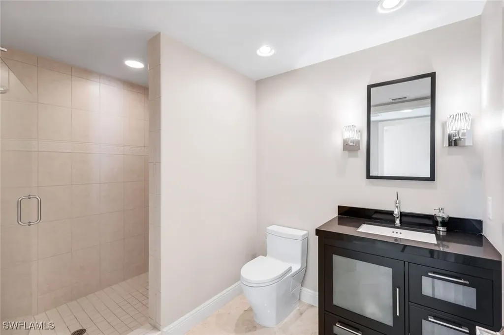 275 Indies Way Naples FL 34110