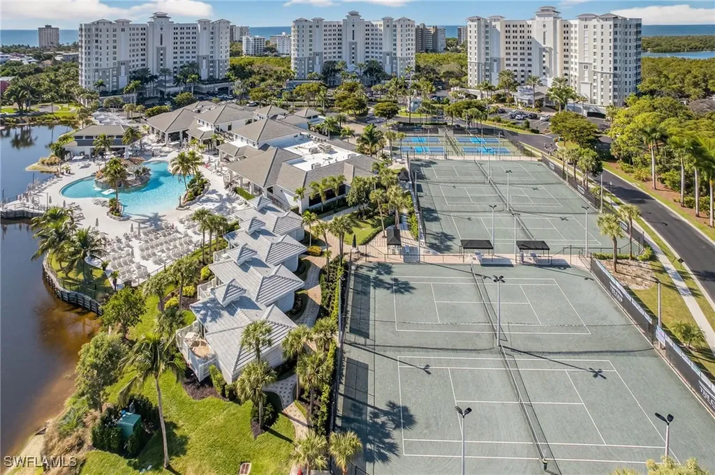 275 Indies Way Naples FL 34110