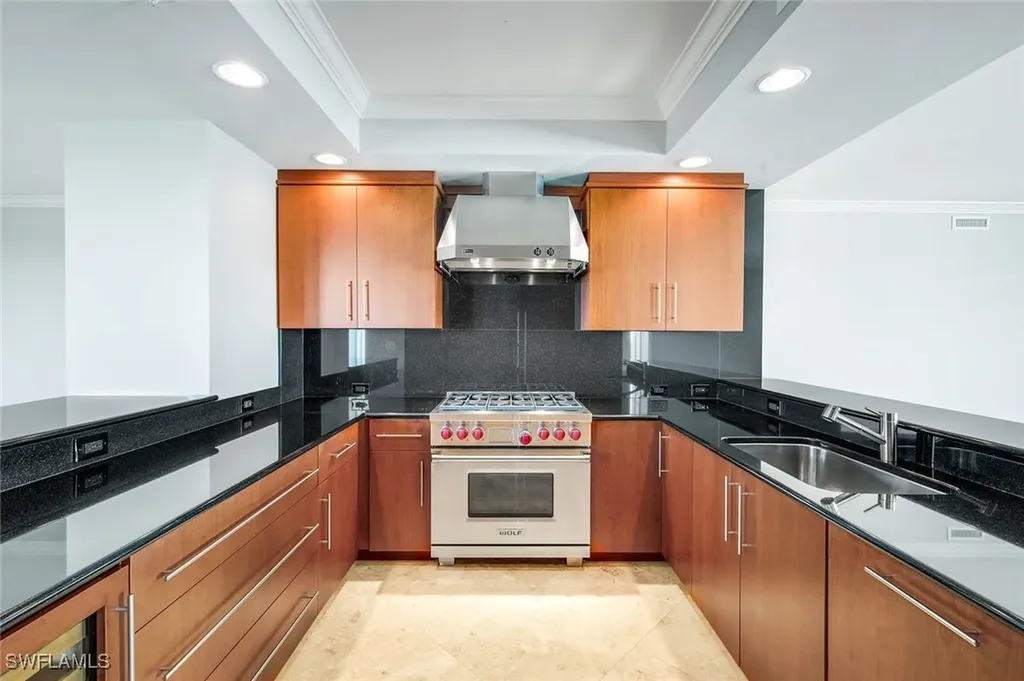 275 Indies Way Naples FL 34110