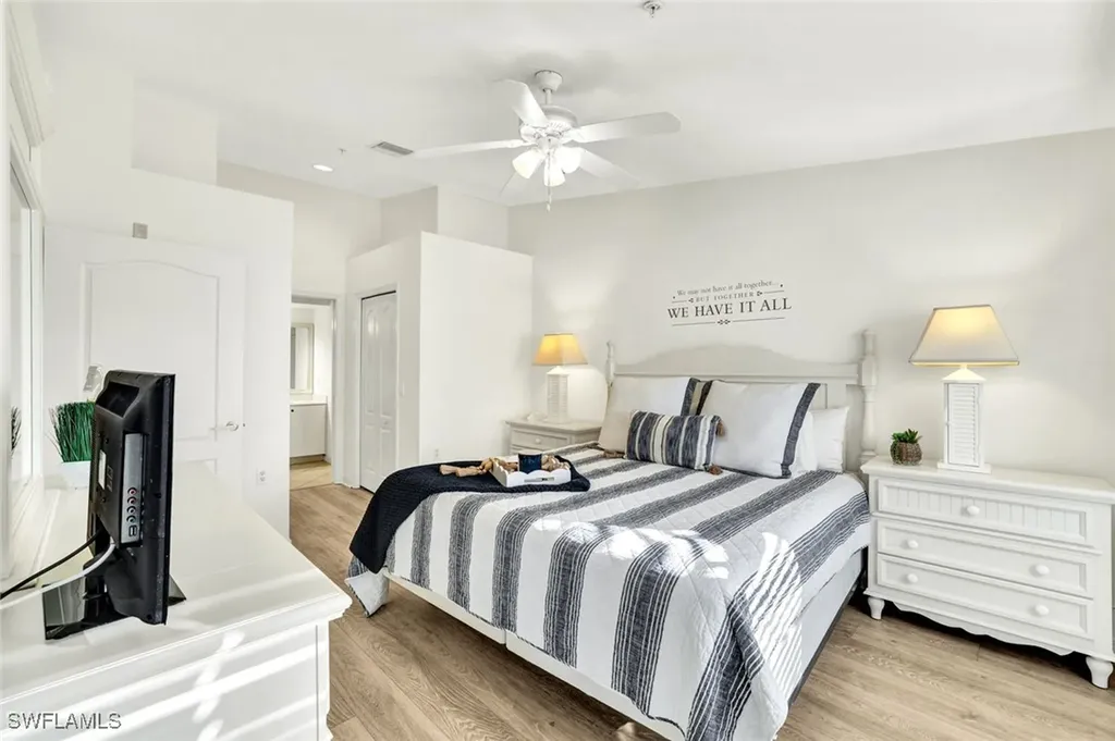 3715 Buttonwood Way Naples FL 34112