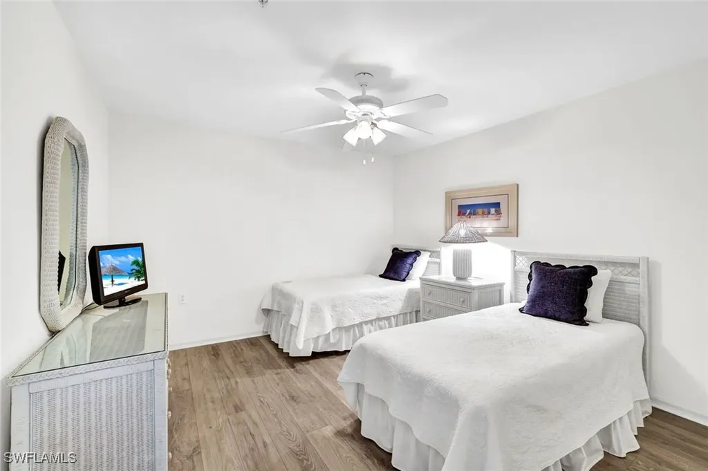 3715 Buttonwood Way Naples FL 34112