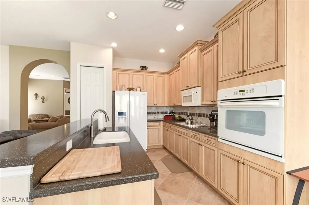 15295 Yellow Wood Drive Alva FL 33920