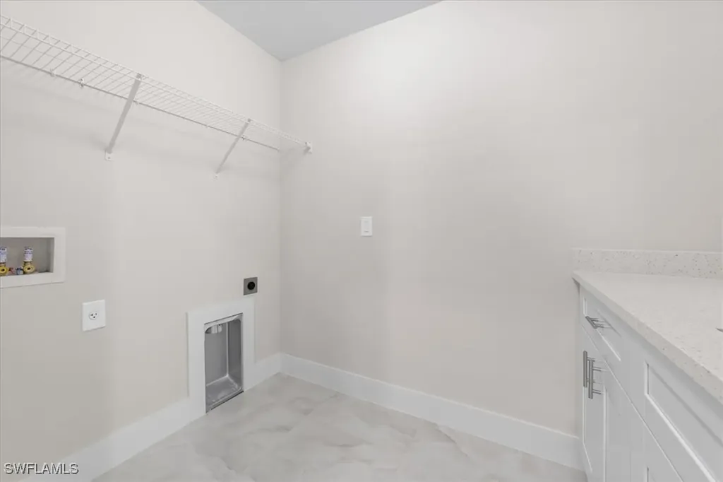 2619 23rd Street SW Lehigh Acres FL 33976