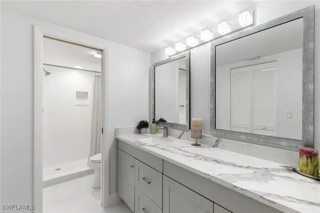 1828 Kings Lake Boulevard Naples FL 34112