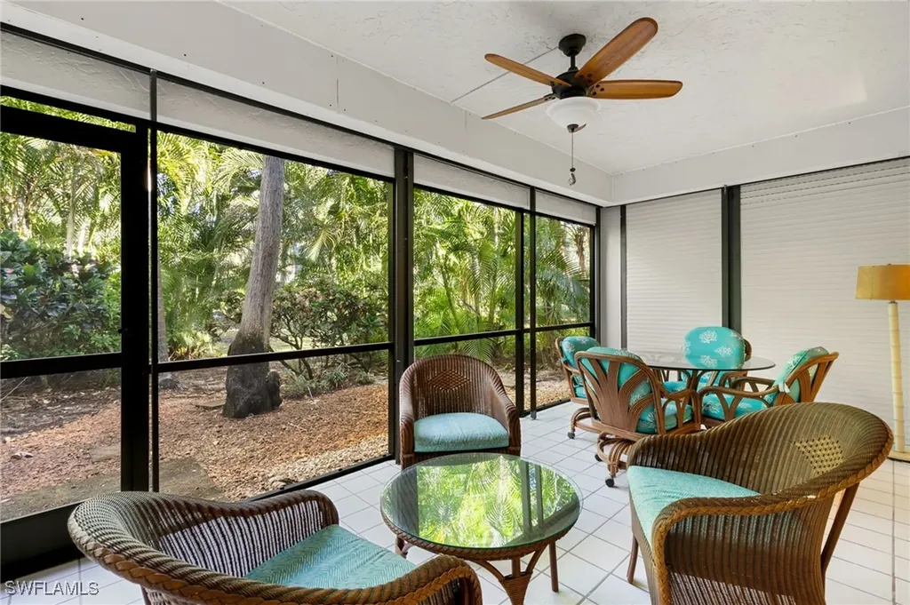 1828 Kings Lake Boulevard Naples FL 34112