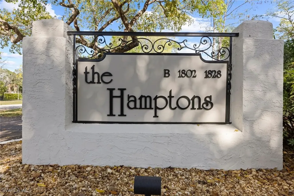 1828 Kings Lake Boulevard Naples FL 34112