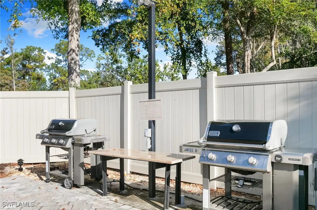 1828 Kings Lake Boulevard Naples FL 34112