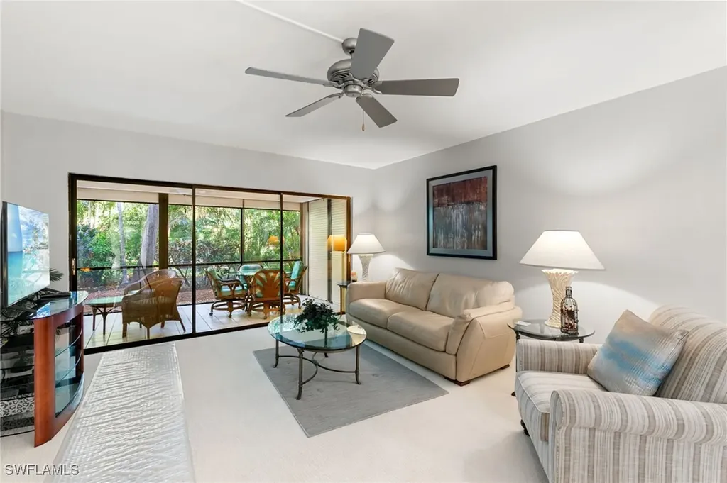 1828 Kings Lake Boulevard Naples FL 34112