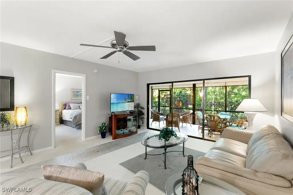 1828 Kings Lake Boulevard Naples FL 34112