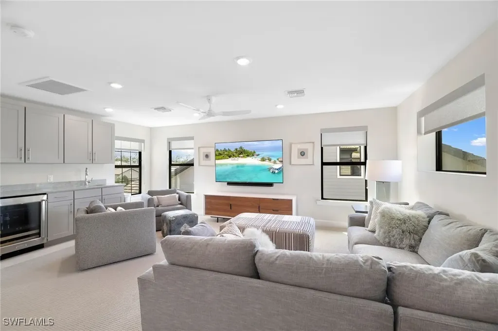 19381 Aqua Shore Drive Fort Myers FL 33913