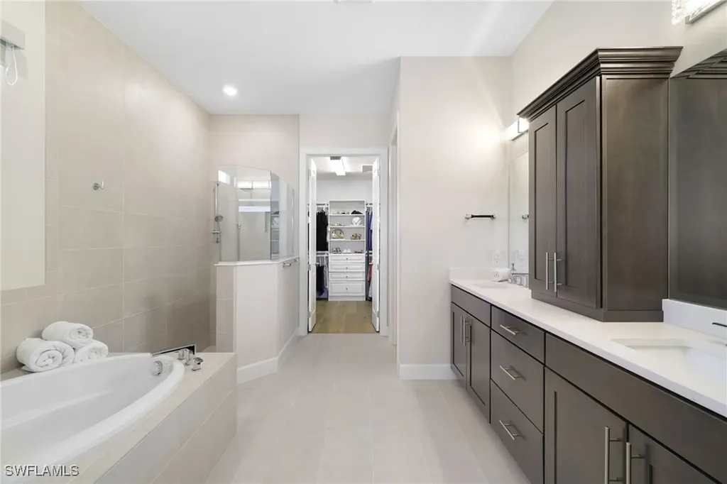 19381 Aqua Shore Drive Fort Myers FL 33913
