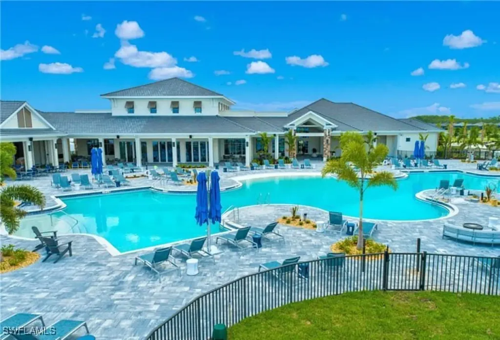 19381 Aqua Shore Drive Fort Myers FL 33913