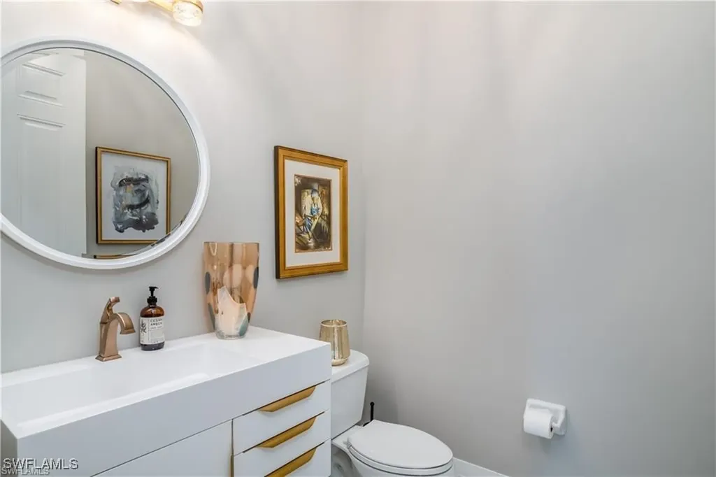 3123 Aviamar Circle Naples FL 34114