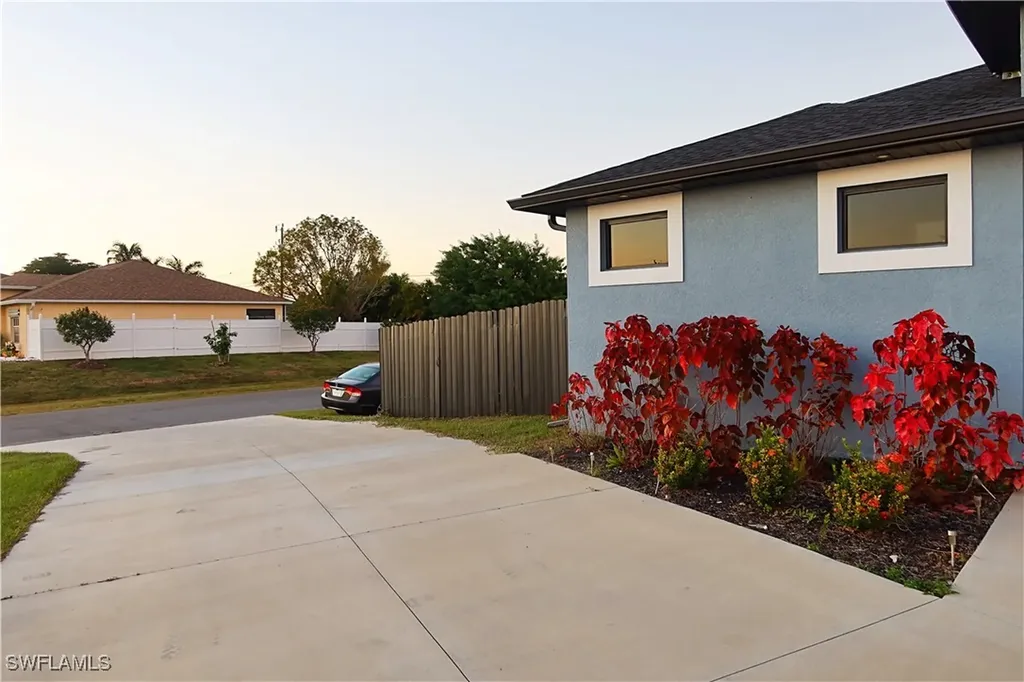 511 Tropicana Parkway W Cape Coral FL 33993