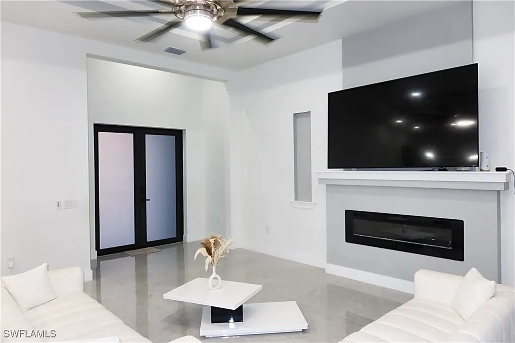 511 Tropicana Parkway W Cape Coral FL 33993