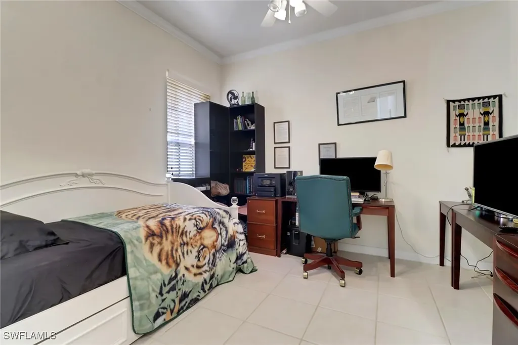 5047 Jarvis Lane Naples FL 34119