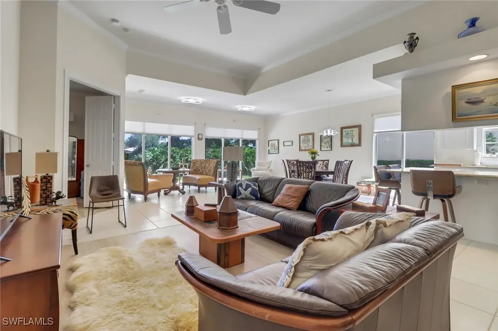 5047 Jarvis Lane Naples FL 34119
