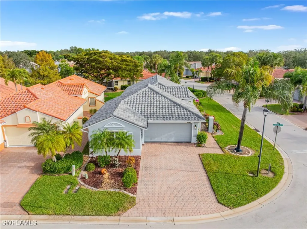8949 Cascades Isle Boulevard Estero FL 33928