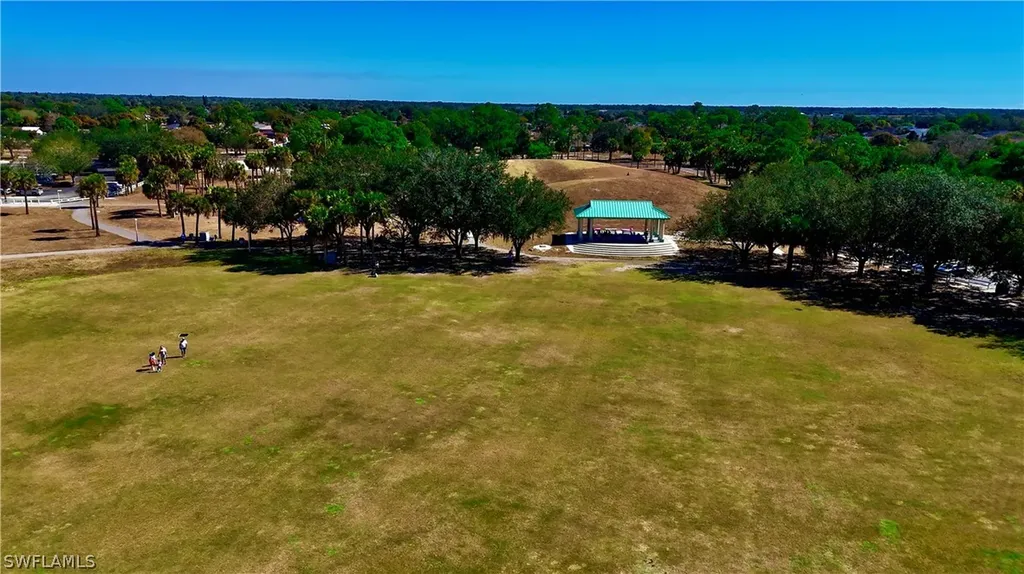 21 Maryland Road Lehigh Acres FL 33936