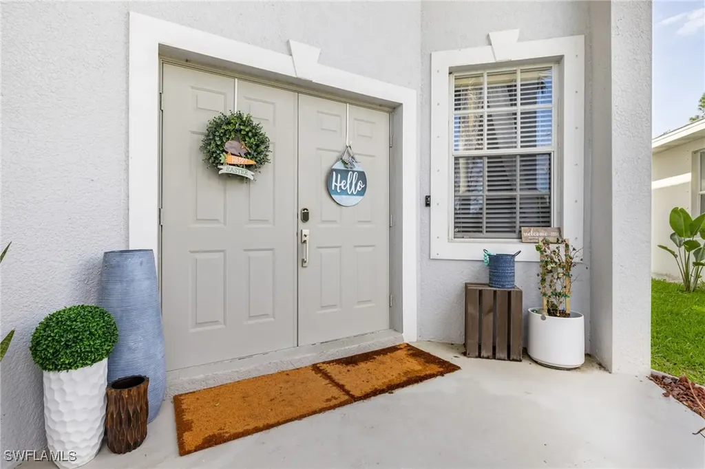 14077 Danpark Loop Fort Myers FL 33912