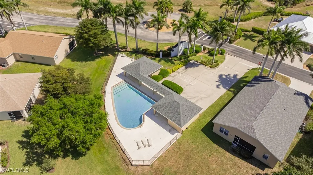 14077 Danpark Loop Fort Myers FL 33912