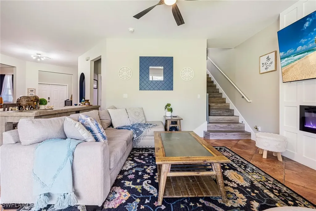 14077 Danpark Loop Fort Myers FL 33912