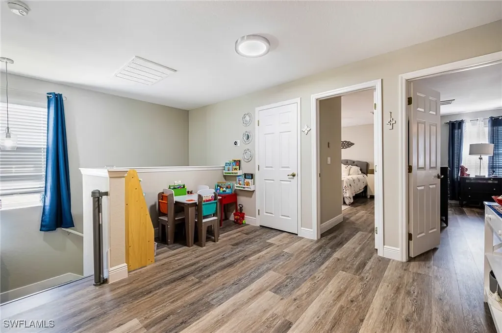 14077 Danpark Loop Fort Myers FL 33912