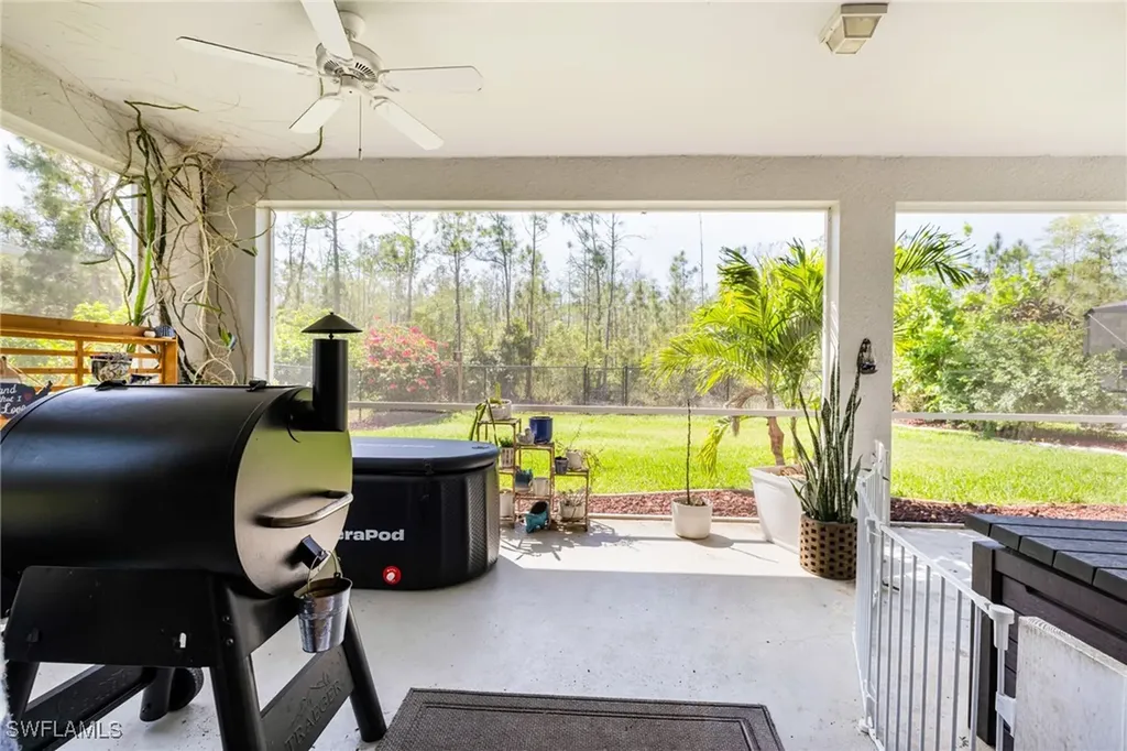 14077 Danpark Loop Fort Myers FL 33912