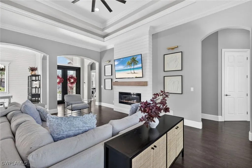 24920 Divot Drive Bonita Springs FL 34135
