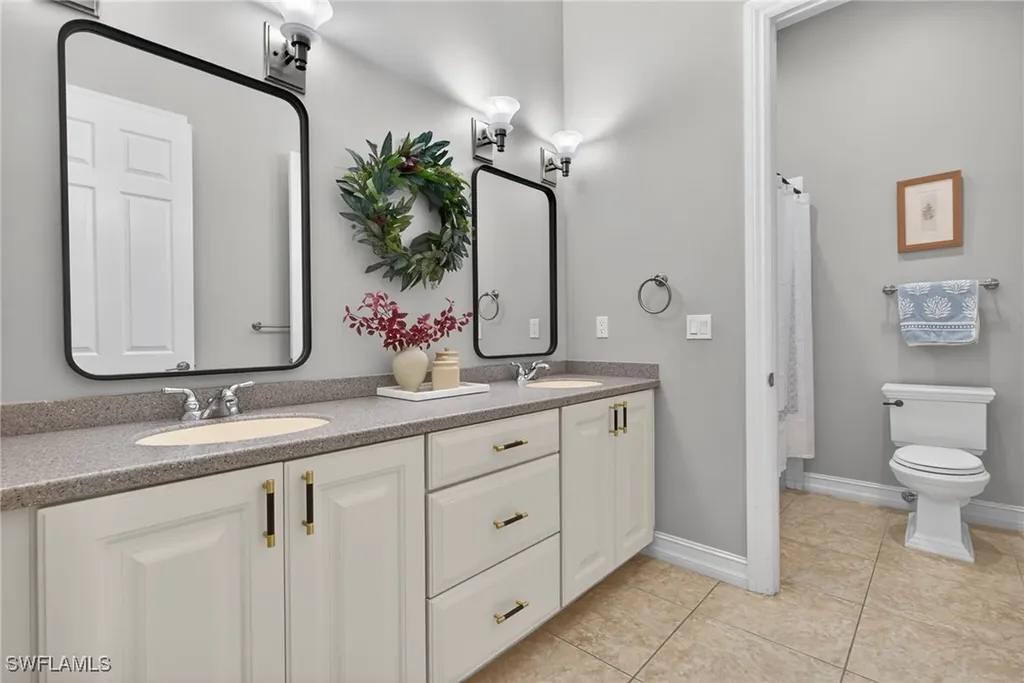 24920 Divot Drive Bonita Springs FL 34135