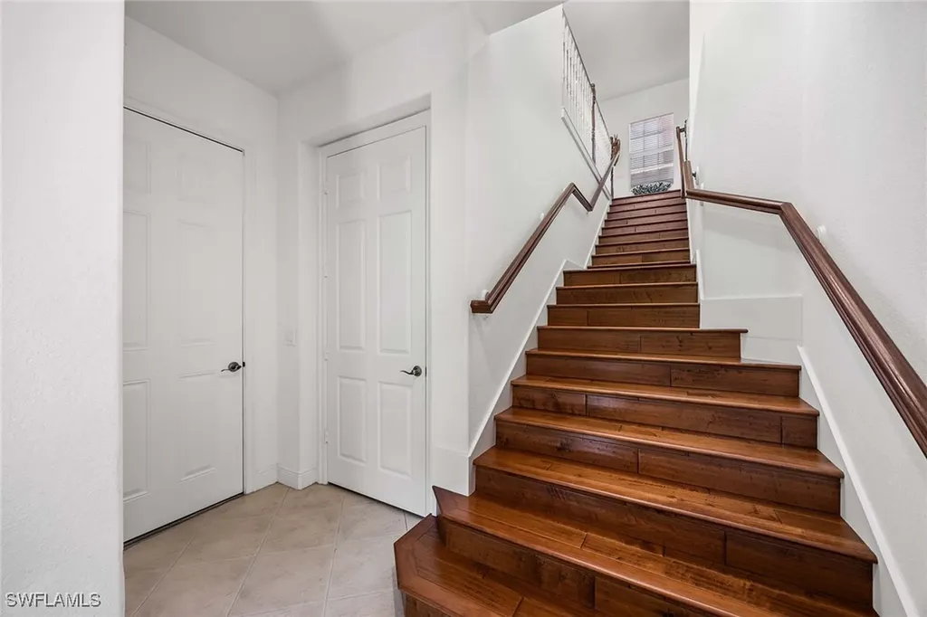 6446 Legacy Circle Naples FL 34113