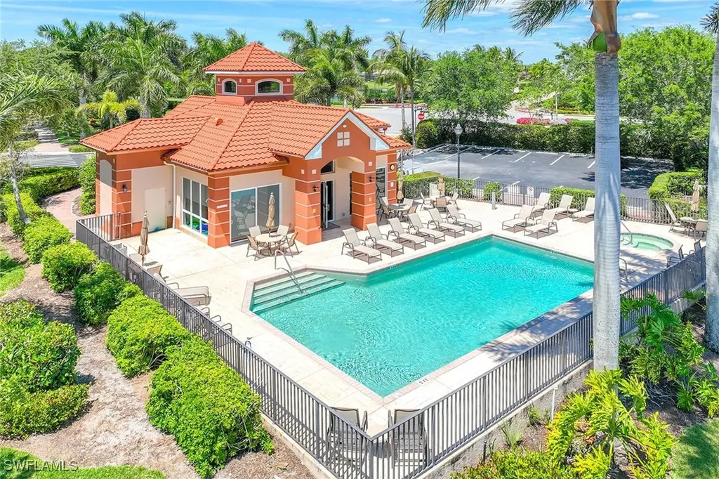 6446 Legacy Circle Naples FL 34113