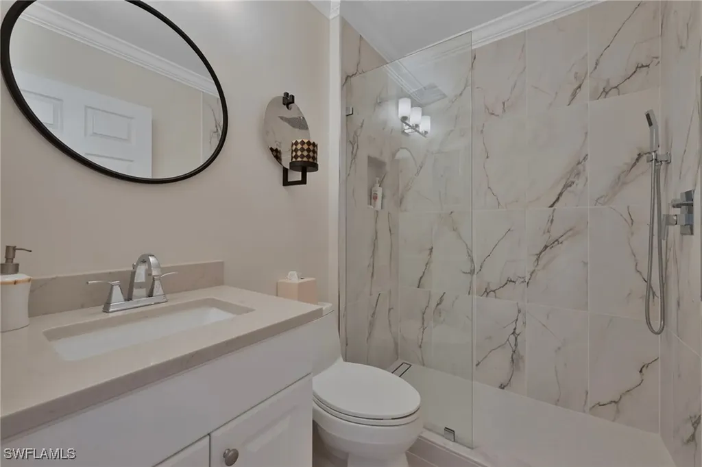 4690 Winged Foot Court Naples FL 34112