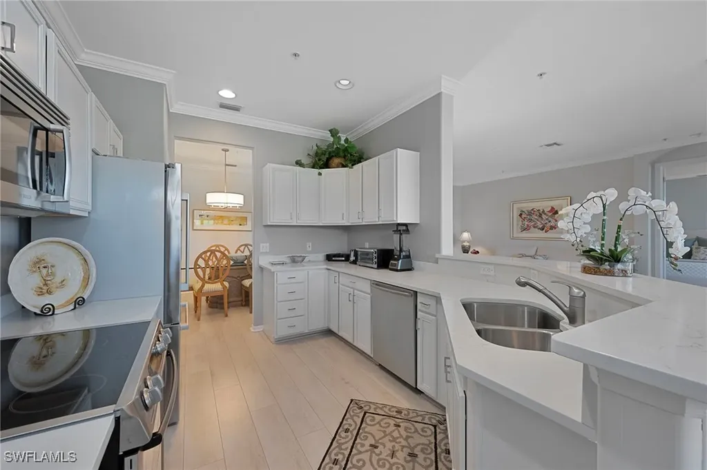 4690 Winged Foot Court Naples FL 34112