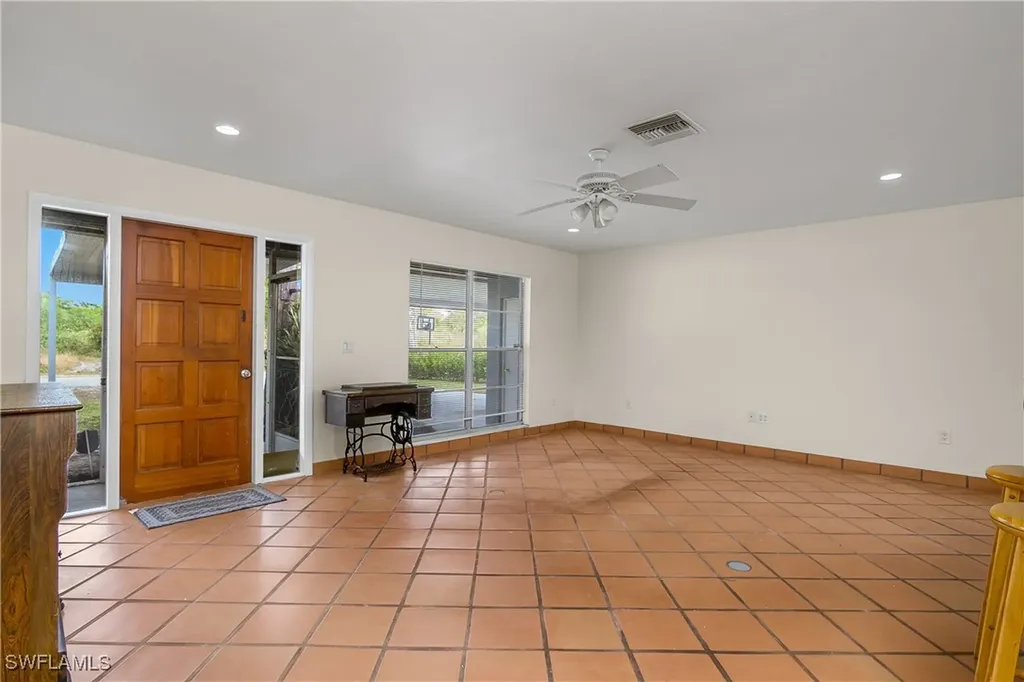 48 Republic Drive Naples FL 34112