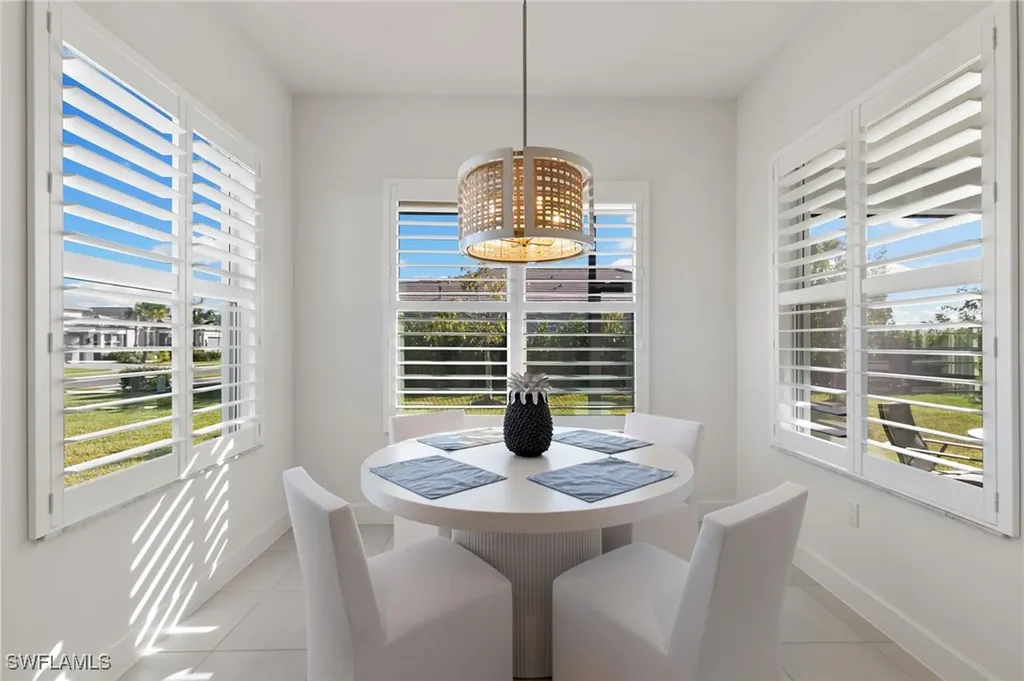 12372 Dahlia Court Naples FL 34120