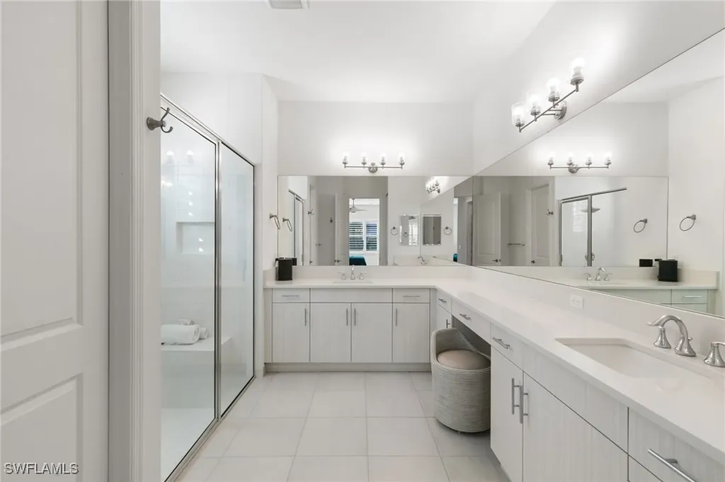 12372 Dahlia Court Naples FL 34120