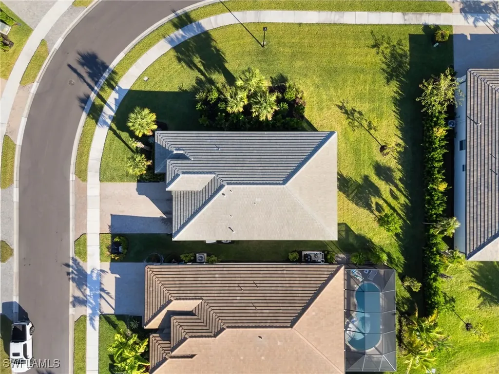 12372 Dahlia Court Naples FL 34120