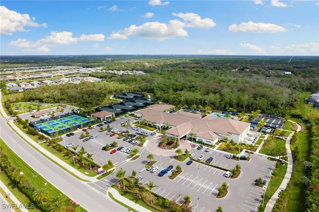 12372 Dahlia Court Naples FL 34120