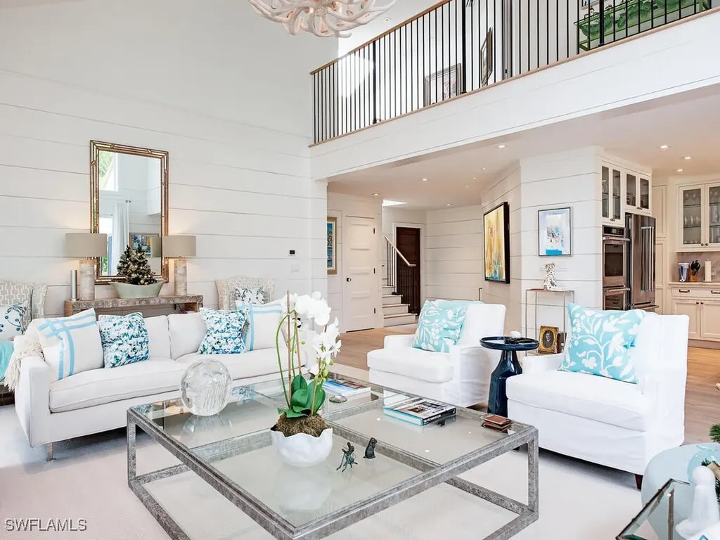 32 Las Brisas Way Naples FL 34108