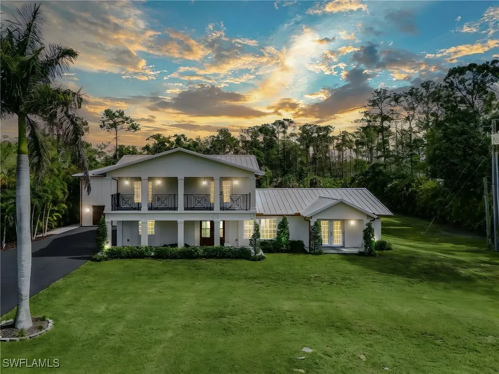 6155 Standing Oaks Lane Naples FL 34119