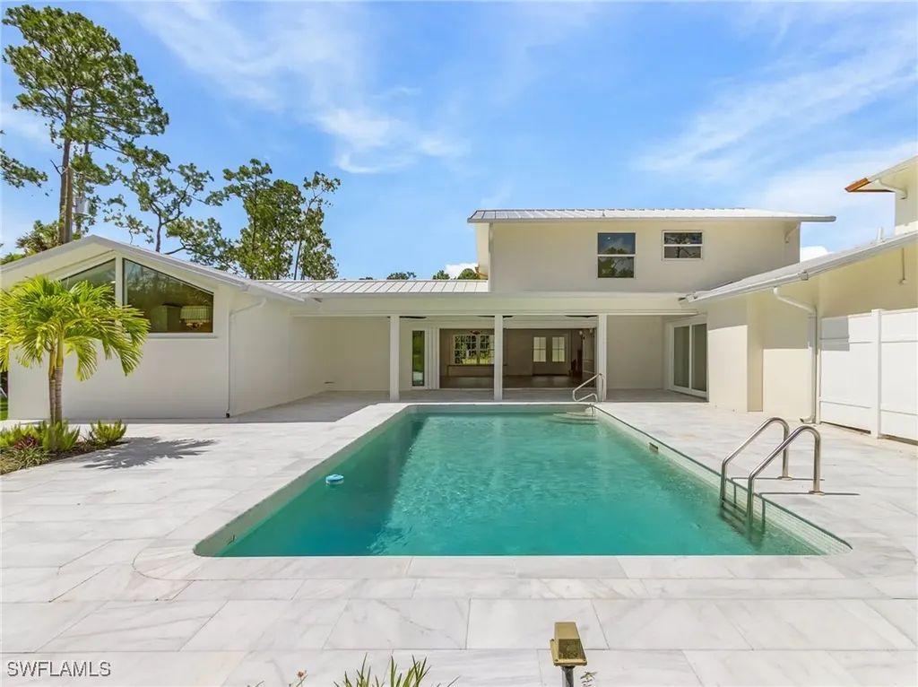 6155 Standing Oaks Lane Naples FL 34119