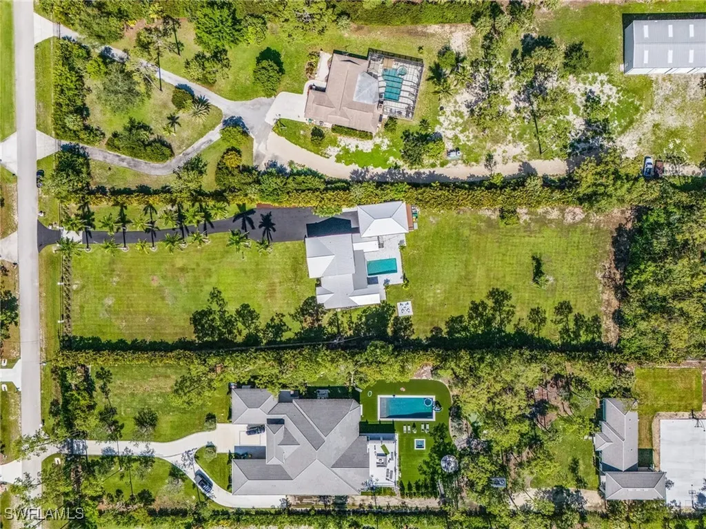 6155 Standing Oaks Lane Naples FL 34119