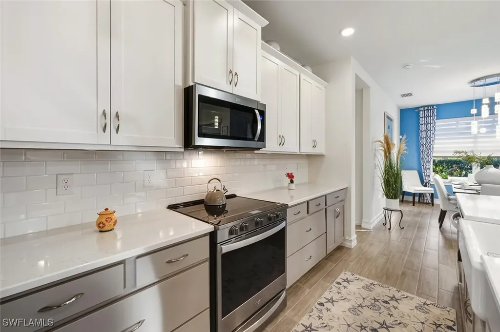 28052 Seasons Tide Avenue Bonita Springs FL 34135