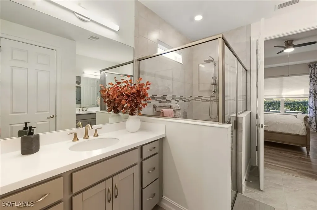 28052 Seasons Tide Avenue Bonita Springs FL 34135