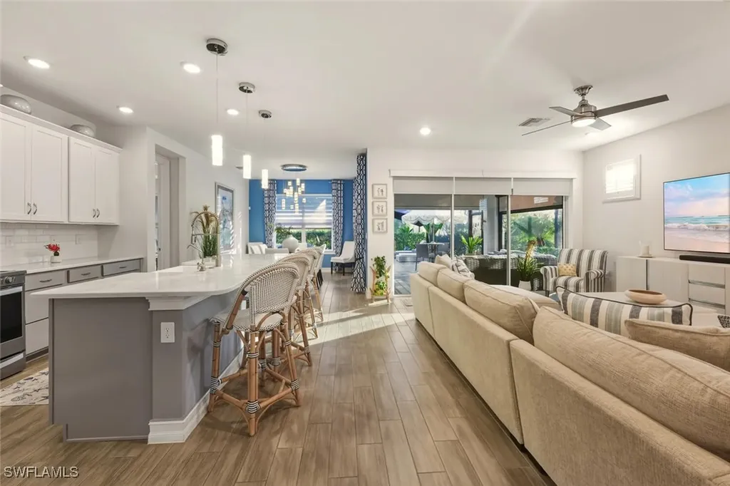 28052 Seasons Tide Avenue Bonita Springs FL 34135