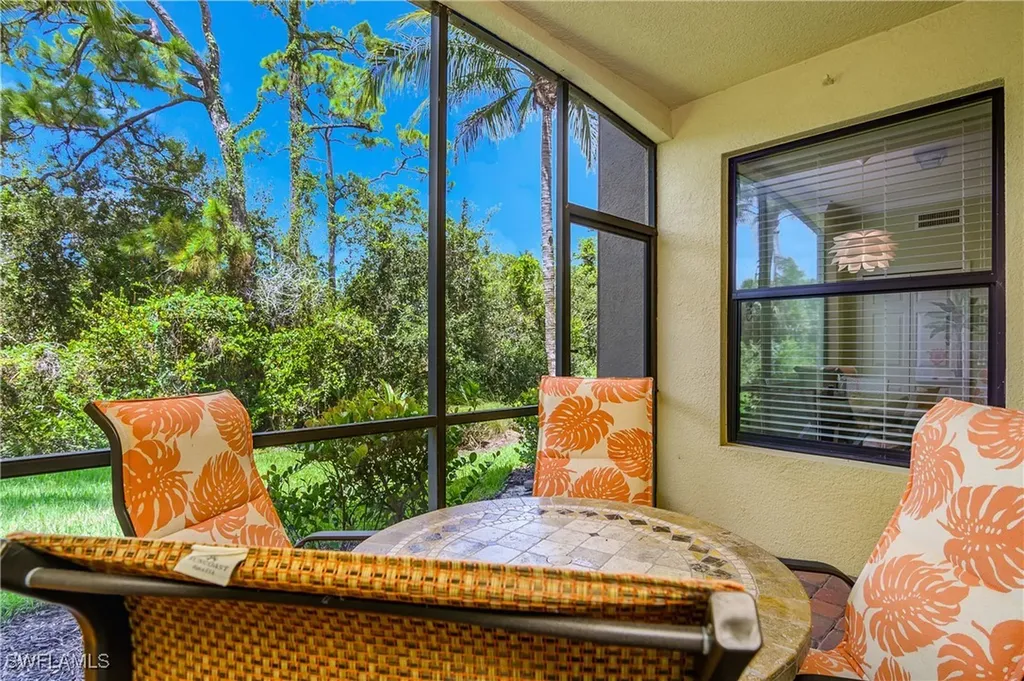 9832 Venezia Circle Naples FL 34113