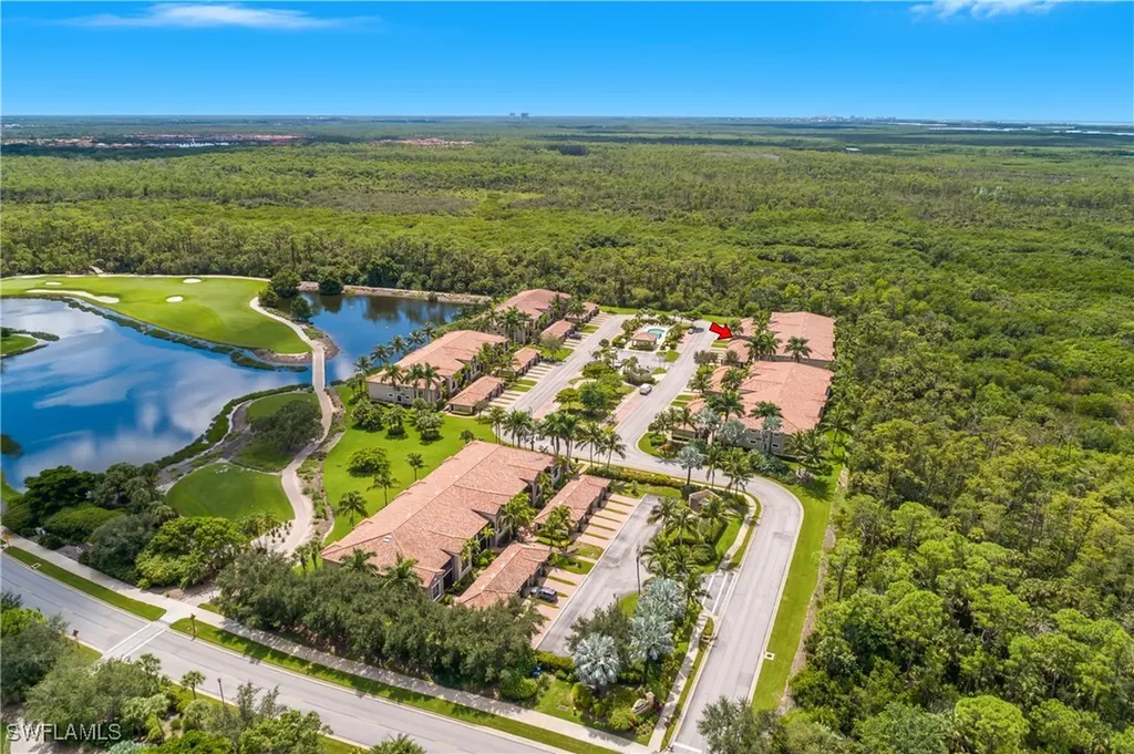 9832 Venezia Circle Naples FL 34113