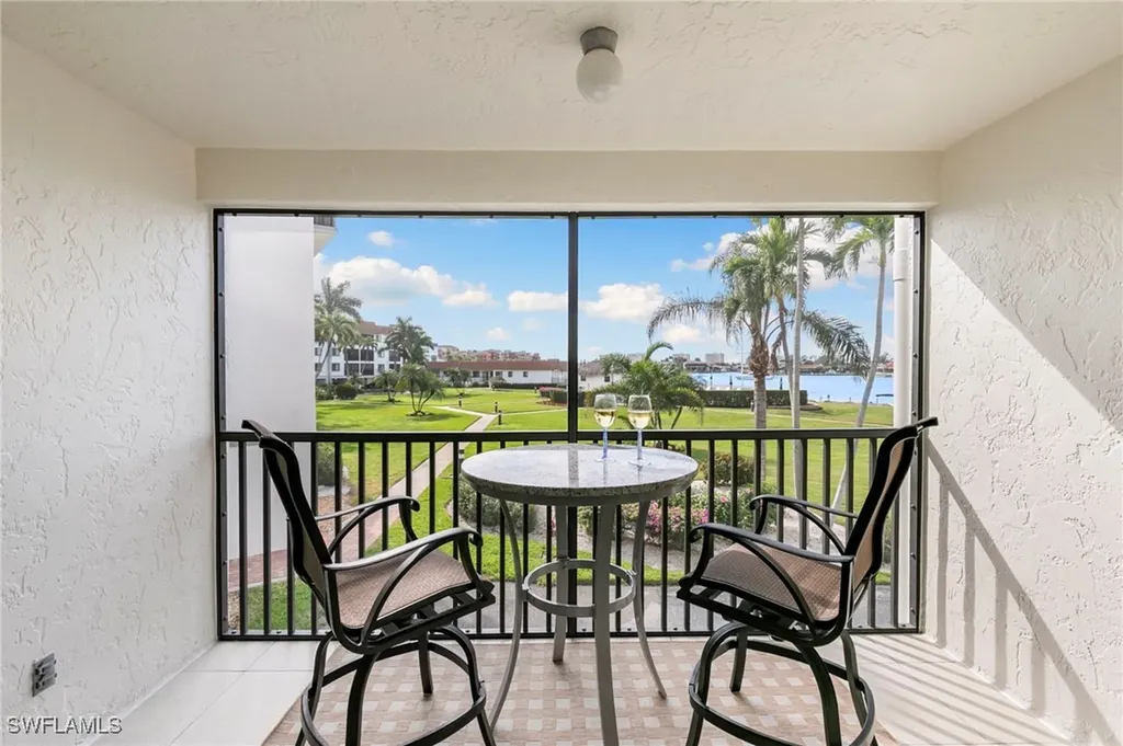 750 W Elkcam Circle Marco Island FL 34145