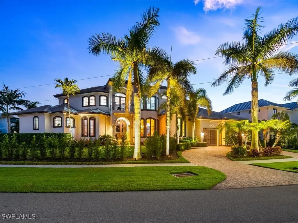 689 Rockport Court Marco Island FL 34145